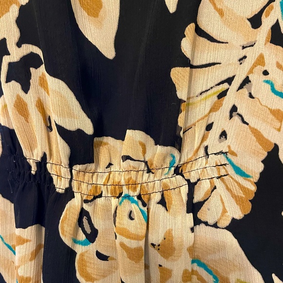 Jones wear blouse. Size 18 - Picture 4 of 6